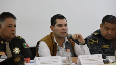 Con el objetivo de fortalecer acciones de prevención y proximidad social, el secretario de Seguridad del Pueblo, el doctor y piloto aviador, Óscar Alberto Aparicio Avendaño, asistió a la primera reunión de trabajo, que realizó la Subsecretaría Vial Preventiva y de Turismo