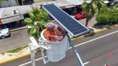 Instalan en Tapachula alumbrado solar