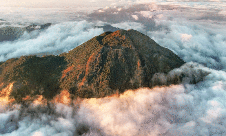 Tacaná, el imponente volcán activo que marca la frontera entre México y Guatemala