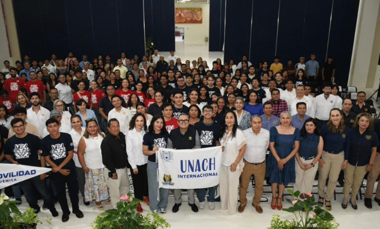 Unachenses al extranjero