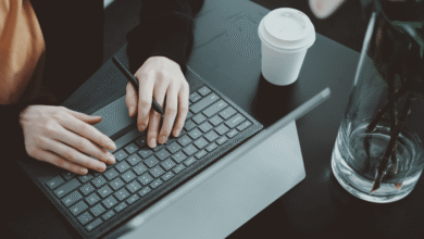 Jóvenes mexicanos recurren al trabajo independiente ante falta de empleos con prestaciones