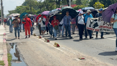 Maestros se manifiestan en Chiapas
