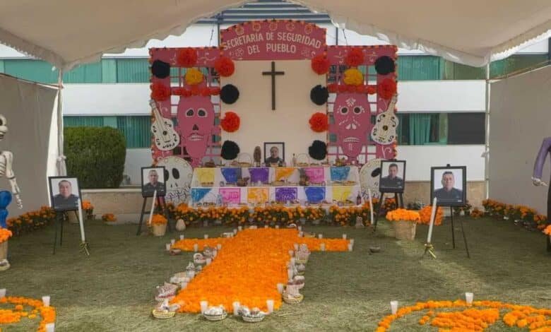 Despliegan 3 mil 500 elementos por Día de Muertos y reconocen a policías caídos en Chiapas