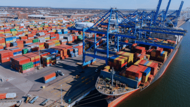 EE. UU. y China frenan nuevos aranceles avanzan hacia un acuerdo previo a reunión Trump–Xi