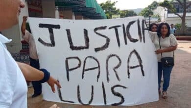 Familia denuncia presunta detención arbitraria y exige justicia en Tuxtla Gutiérrez