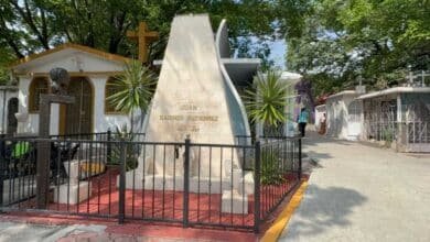 La tumba más visitada de Tuxtla el legado de Juan Sabines Gutiérrez