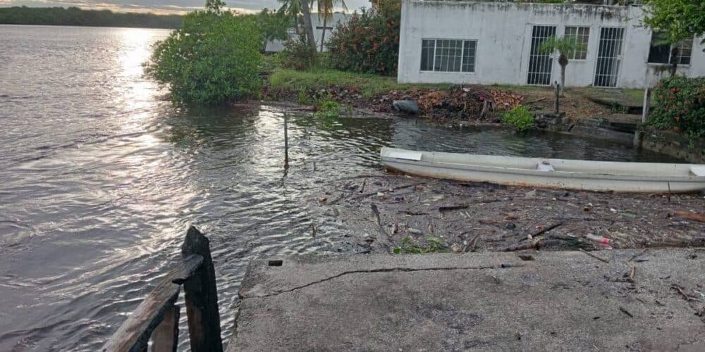 Se alerta a pobladores de Mazatán ante incremento del río “Canal El Cabe”