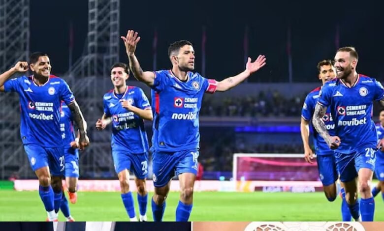 Cruz Azul se impone ante el Rayados de Monterrey (Foto de internet)