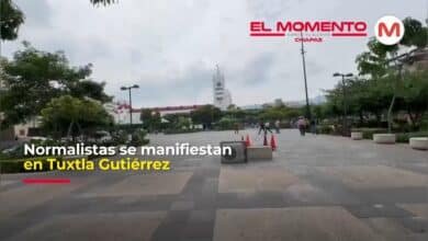 Normalistas se manifiestan en Tuxtla Gutiérrez