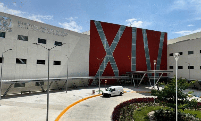 La presidenta de México, Claudia Sheinbaum Pardo, encabezará el recorrido y la inauguración del Hospital General de Zona del IMSS en Tuxtla Gutiérrez, espacio que ofrecerá servicios de Medicina Interna, Cirugía, Ginecología, Pediatría, Medicina Física y Rehabilitación.
