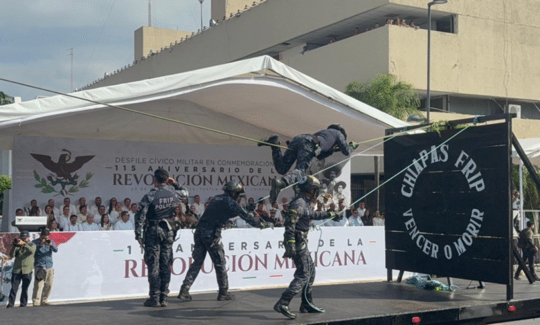 Chiapas conmemora el 115 aniversario de la Revolución Mexicana con desfile cívico-militar