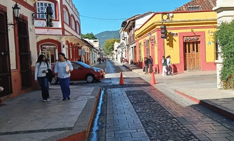 Cierres viales en San Cristóbal por desfile del aniversario de la Revolución Mexicana