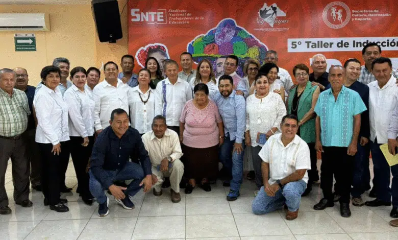 Directivos y supervisores de secundaria reflexionan sobre emociones para transformar la educación