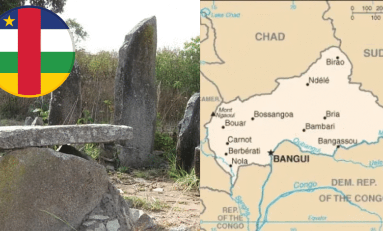 El Stonehenge de África El misterio de los Megalitos de Bouar en la República Centroafricana