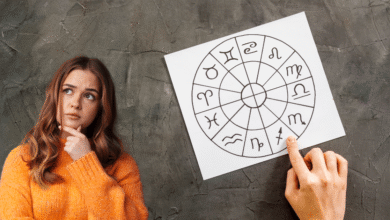 Horóscopos del 25 de noviembre 2025 Revelaciones, Amor y Éxito para tu Signo