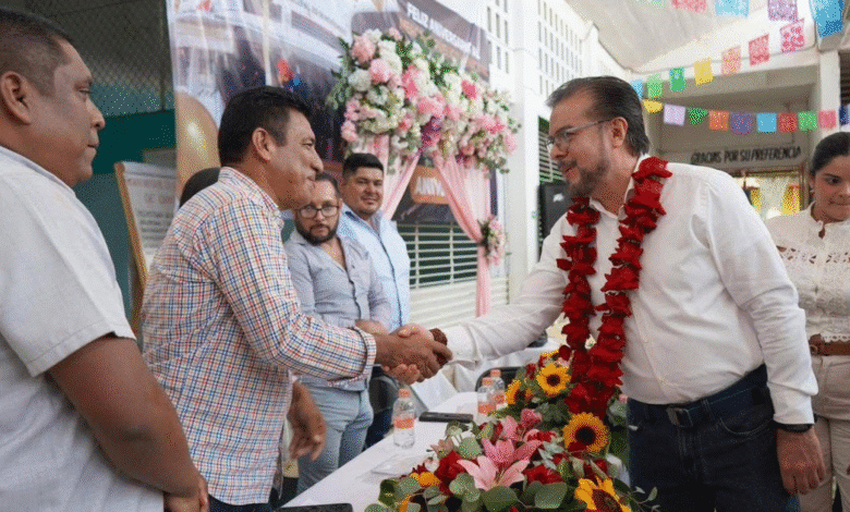 Mercadito de las Flores celebra 73 años; anuncian proyectos de conectividad y fortalecimiento económico para locatarios