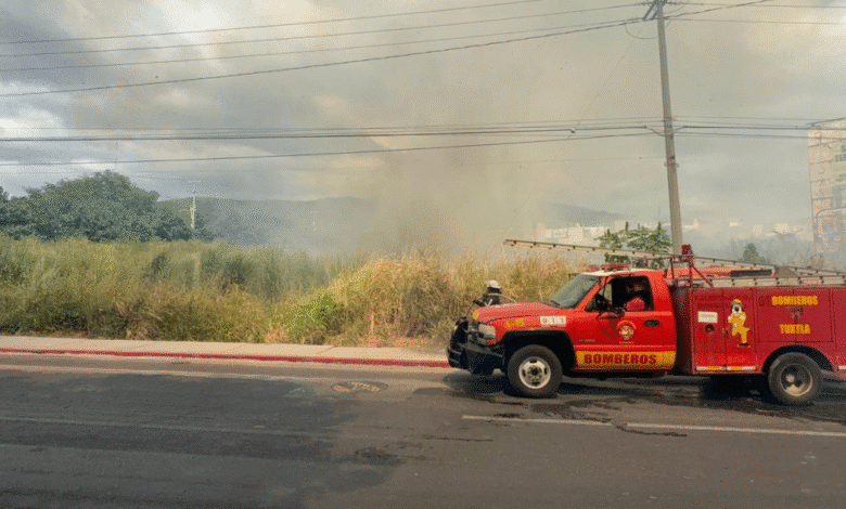 Se disparan incendios en Tuxtla; más de 24 mil predios en riesgo por abandono