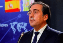 La declaración del canciller español José Manuel Albares sobre el "dolor e injusticia" cometidos contra los pueblos originarios de México generó una fuerte reacción política en España.