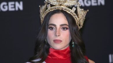 En gala, Fátima Bosch evita aplaudirle a Nawat Itsaragrisil (Foto de internet)