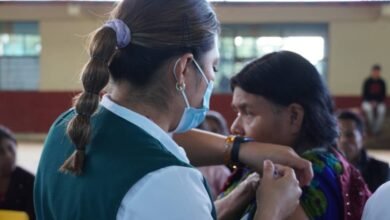 Ante riesgo de sarampión, Salud activa bloqueo vacunal en comunidades de Chenalhó