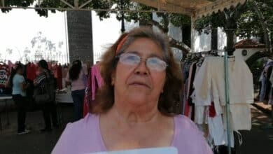 Madre de víctima exige destitución definitiva de peritos y justicia por el feminicidio de su hija