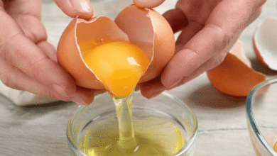 ¿Huevo fresco o riesgo de salud? Truco infalible para saber si puedes comerlo