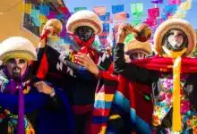 Parachicos de Chiapa de Corzo: costos del atuendo tradicional