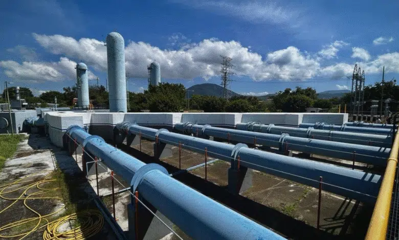 Dan mantenimiento a sistemas de agua potable en colonias de Tuxtla