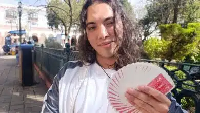 Mago chiapaneco triunfa en Nueva York y vuelve a su ciudad natal