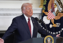 Donald Trump afirma que Irán pidió negociar pero ya no tiene defensa ni liderazgo