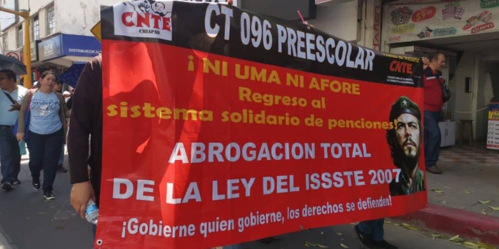 Magisterio se moviliza en Chiapas