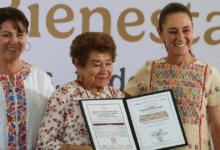 Claudia Sheinbaum entregan escrituras y condonaciones en Morelos