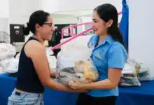 Familias de Tuxtla se benefician con entrega de canastas alimentarias (Foto de cortesía)