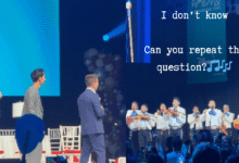 Malcolm, Reese y Francis reaccionan a la intro de Malcolm el de en medio en versión mariachi durante evento en México