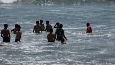 Rescatan migrantes en playas del Soconusco durante Semana Santa