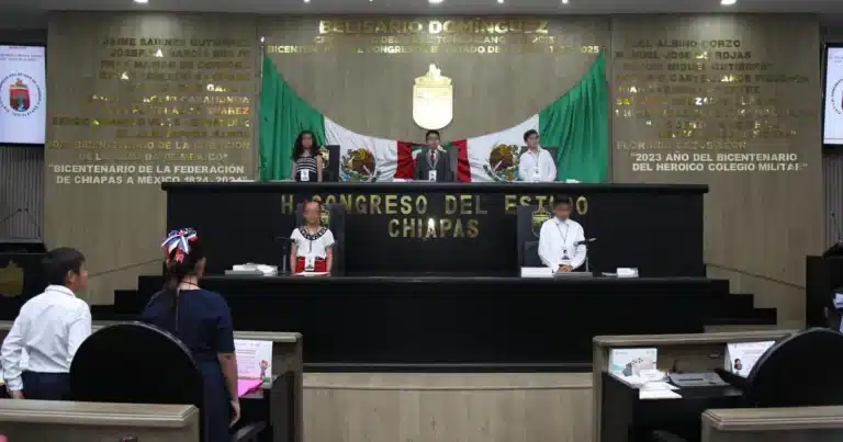 Niñas y niños participan en el segundo parlamento infantil 2026 (Foto de cortesía)