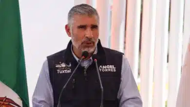 crecen acusaciones contra Ángel torres