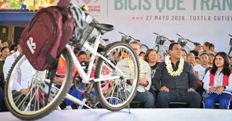 Gobierno de Chiapas fortalece apoyo educativo para jóvenes en Tuxtla