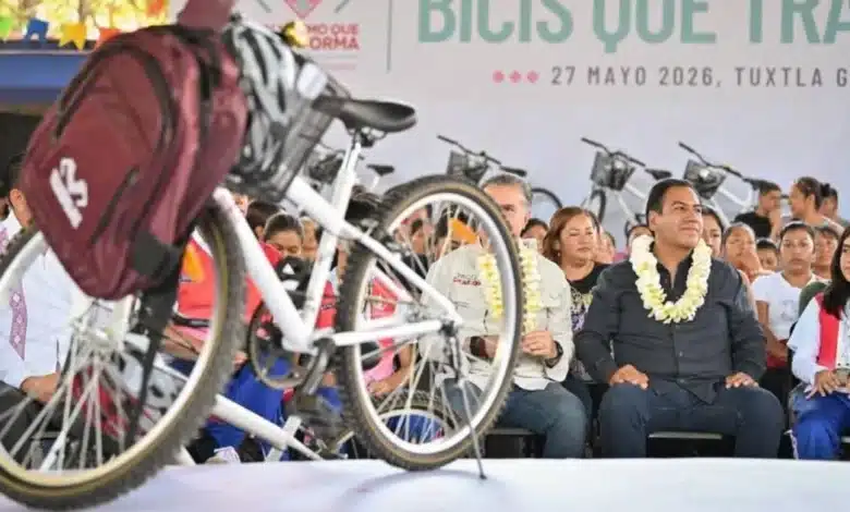 Gobierno de Chiapas fortalece apoyo educativo para jóvenes en Tuxtla