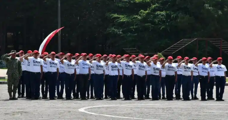 reconoce ayuntamiento de san cristóbal a 168 jovenes por concluir su servicio militar