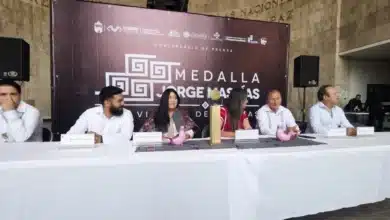 reconocen en el congreso del estado la trayectoria de compositores con la medalla jorge massías