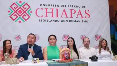Lanzan convocatoria “Tuxtla Propone” para otorgar becas universitarias al 100%