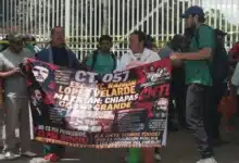 magisterio toma estación de pemex en tuxtla y mantiene bloqueo indefinido