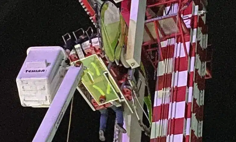 Rescatan a dos personas atrapadas en juego mecánico de la Expo Feria Arriaga 2026