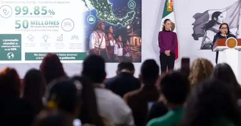claudia sheinbaum anuncia electrificación total de méxico con más de 45 mil obras (2)