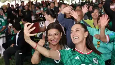 Sheinbaum asiste al Fan Fest de la Gustavo A. Madero junto a Clara Brugada