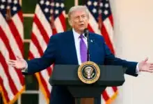 trump asegura que buques retoman tránsito por el estrecho de ormuz tras acuerdo con irán