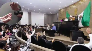 Aprueban Registro de Deudores Alimentarios en Chiapas para restringir cargos públicos (Fotos Congreso de Chiapas y Canva)