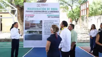 Gobierno de Chiapas entrega obras para brindar espacios dignos a estudiantes de primaria