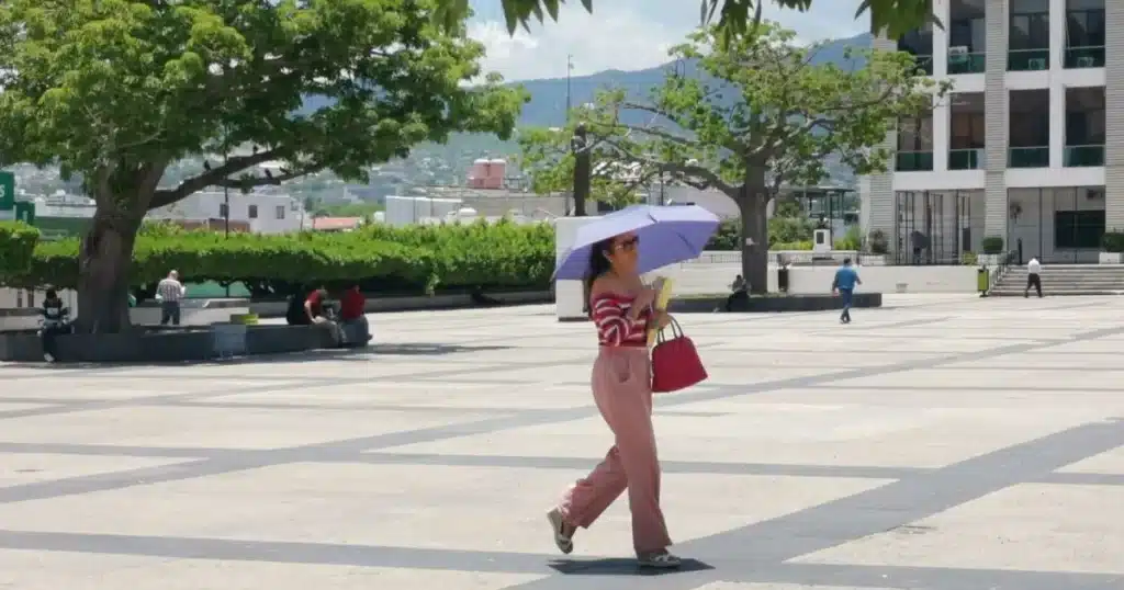 lluvias fuentes y ambiente caluroso marcarán el fin de semana en chiapas (1)